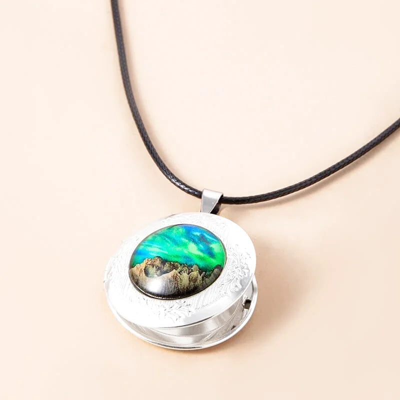 collier arbre de vie - montagne