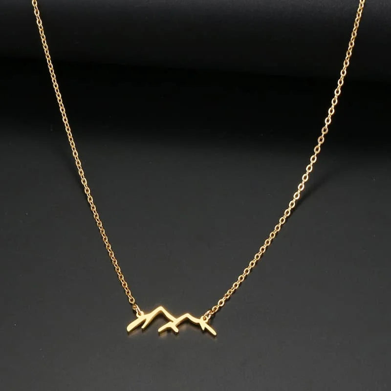 Sentez la Liberté: Collier Montagne en Plaqué Or