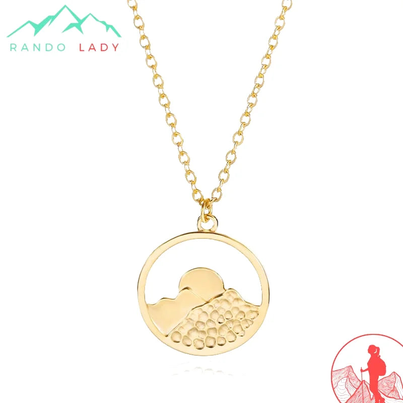 magnifique pendentif montagne