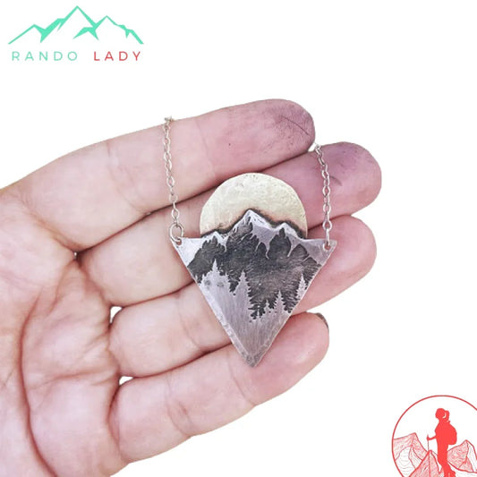 magnifique collier montagne